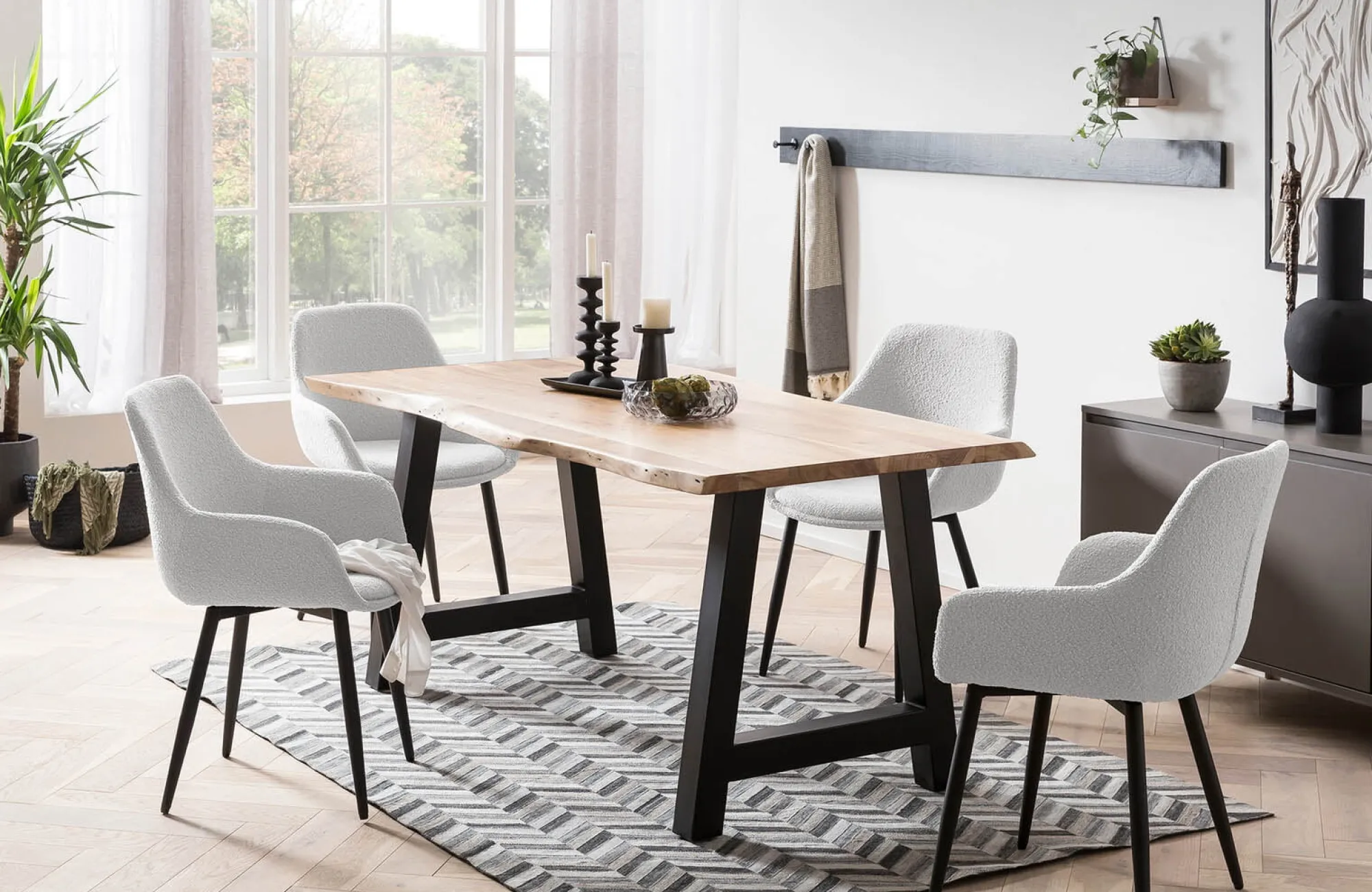 Eetkamerstoelen^Huisenthuis Armstoel Kate Bouclé – Set van 2 Wit