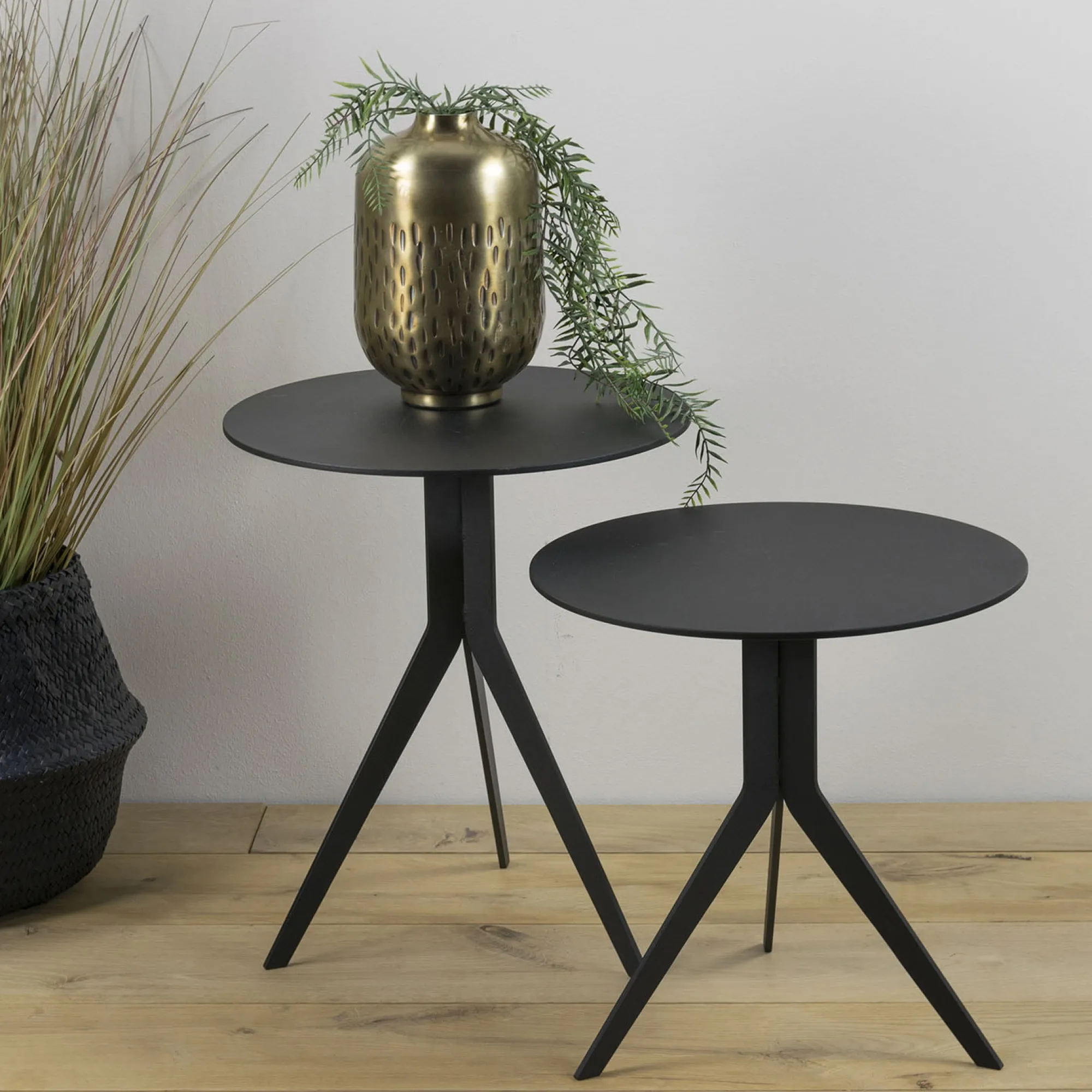 Bijzettafels^Huisenthuis Bijzettafel Sunny Zwart 38 cm