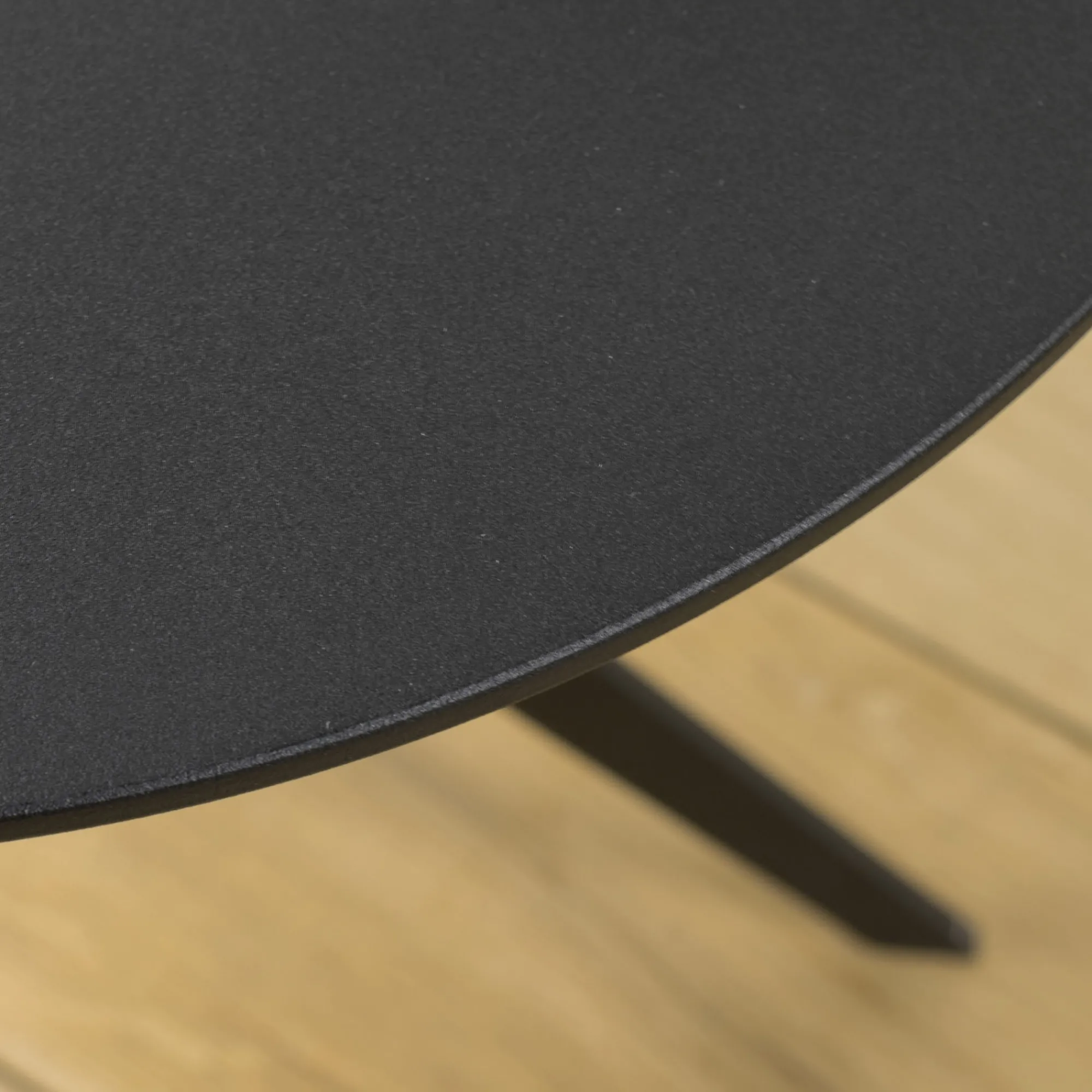 Bijzettafels^Huisenthuis Bijzettafel Sunny Zwart 38 cm