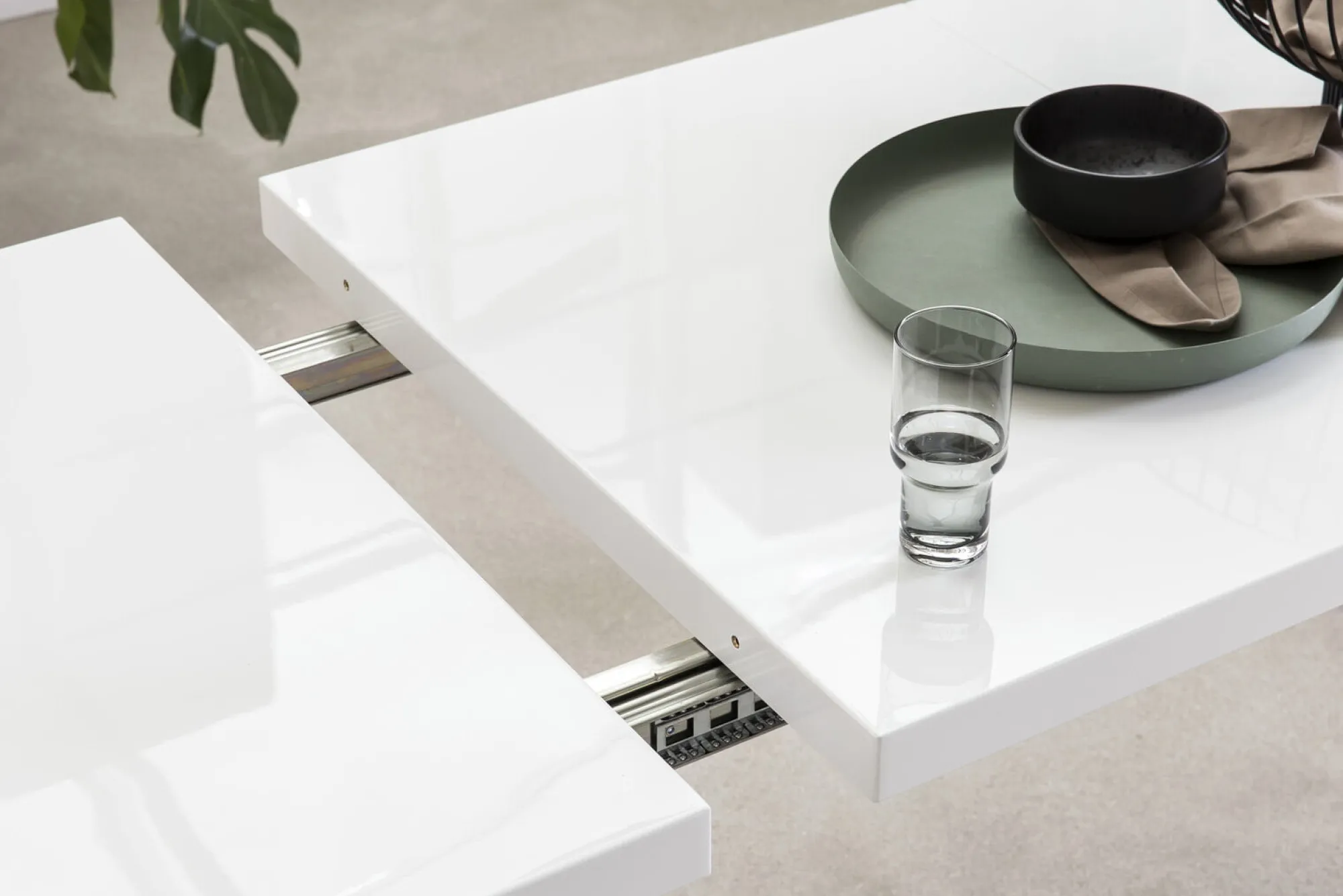 Eetkamertafels^Huisenthuis Eetkamertafel Seth Wit