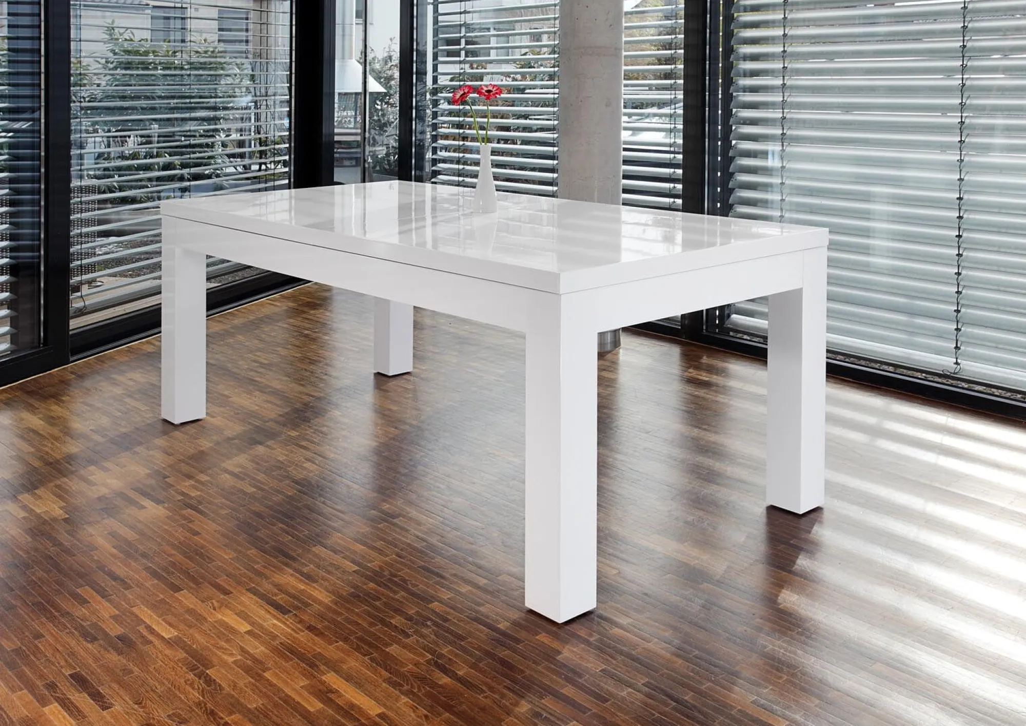 Eetkamertafels^Huisenthuis Eetkamertafel Suus Wit