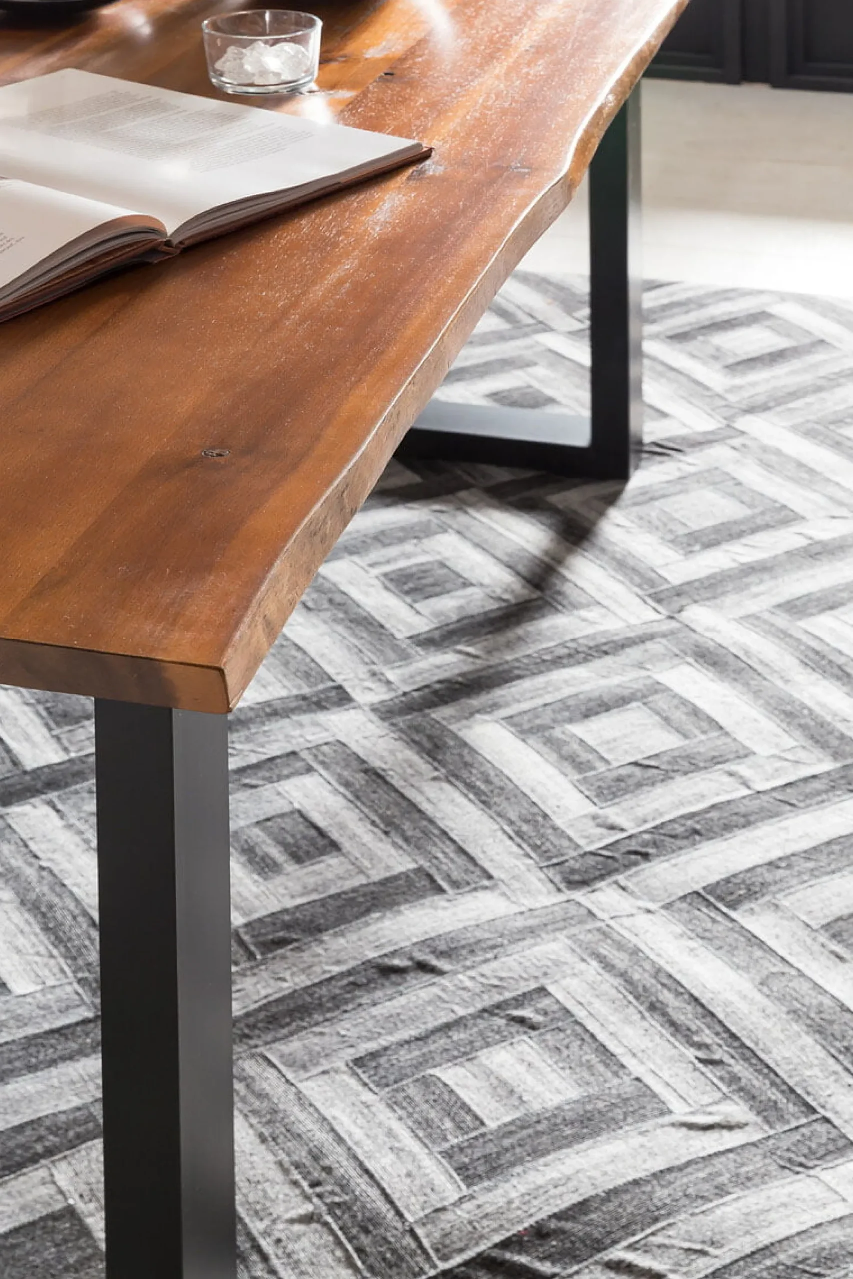Eetkamertafels^Huisenthuis Eettafel Sven Acaciahout 200 cm
