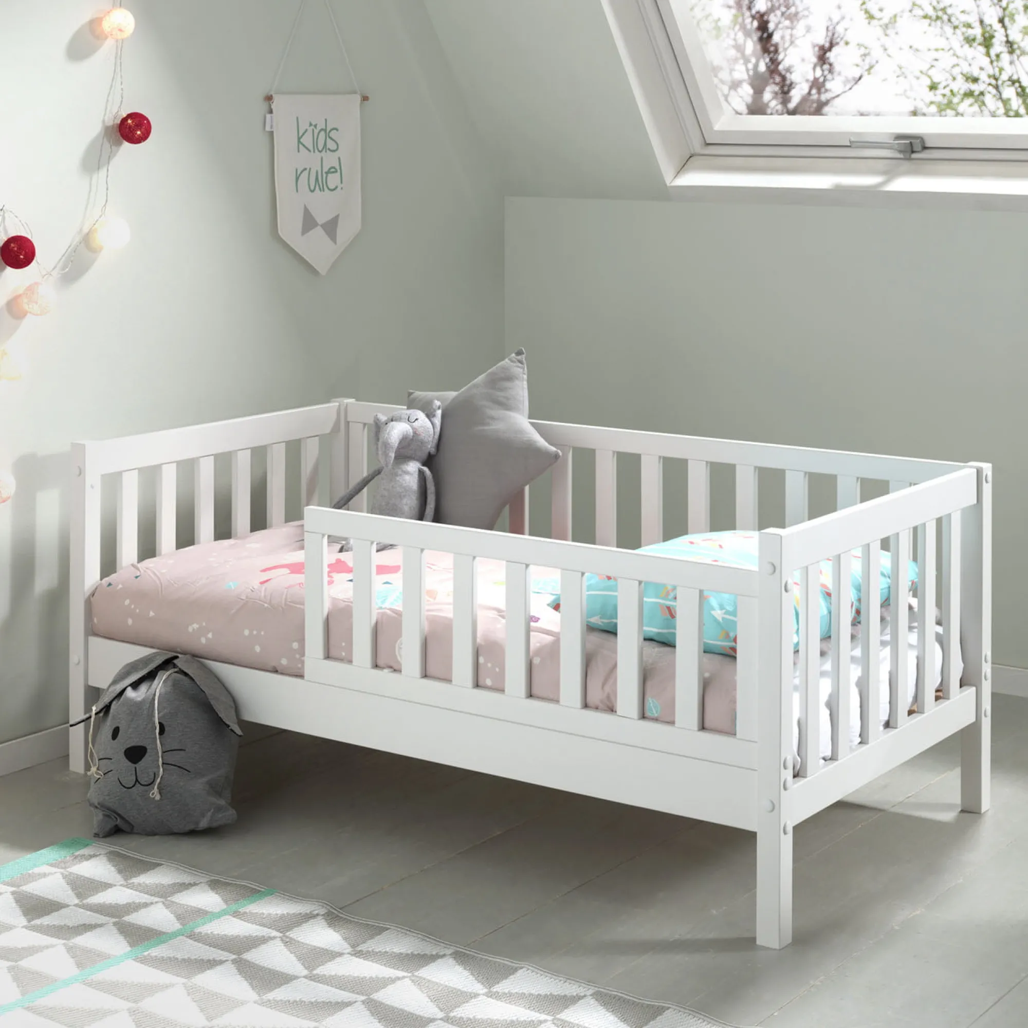 Peuterbedden^Huisenthuis Peuterbed Lulu 1 Wit